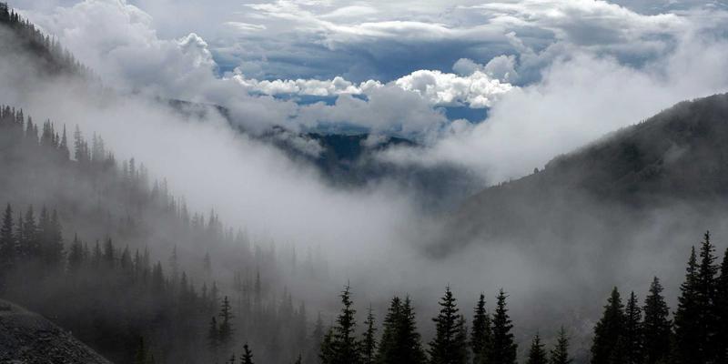 IPv6规模化部署的挑战与机遇：YBPKZL视角下的网络技术升级与安全过渡