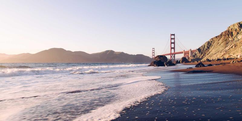 从意图到行动：基于意图的网络（IBN）如何自动化驱动移动应用与网站建设